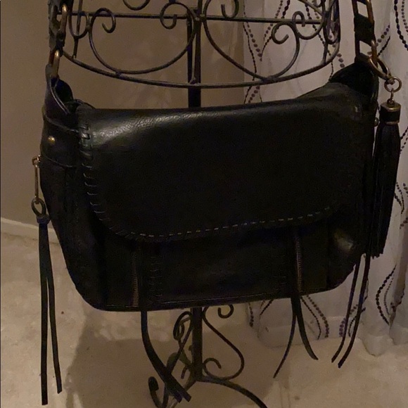 Cross body/ shoulder black handbag - Picture 2 of 4